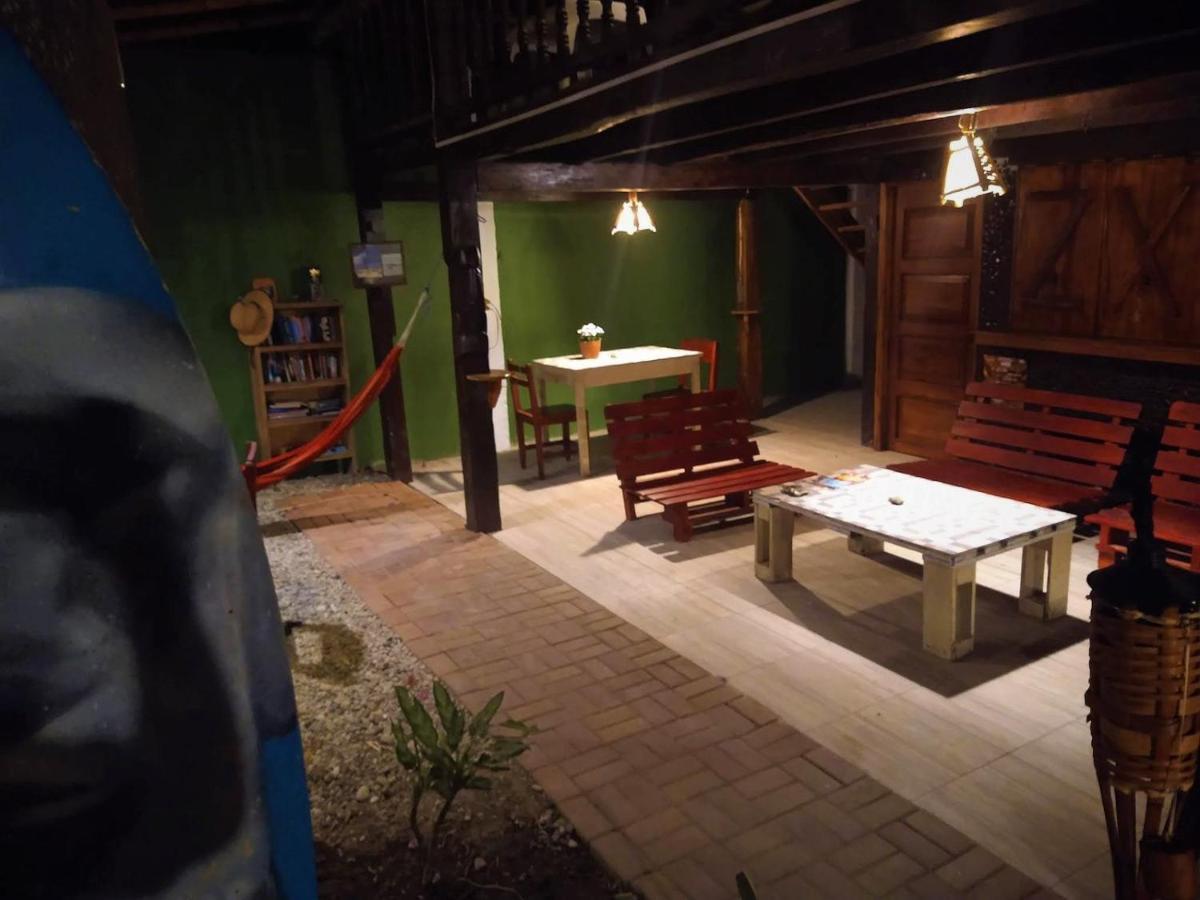 Hostal Moai Монтаньїта Екстер'єр фото